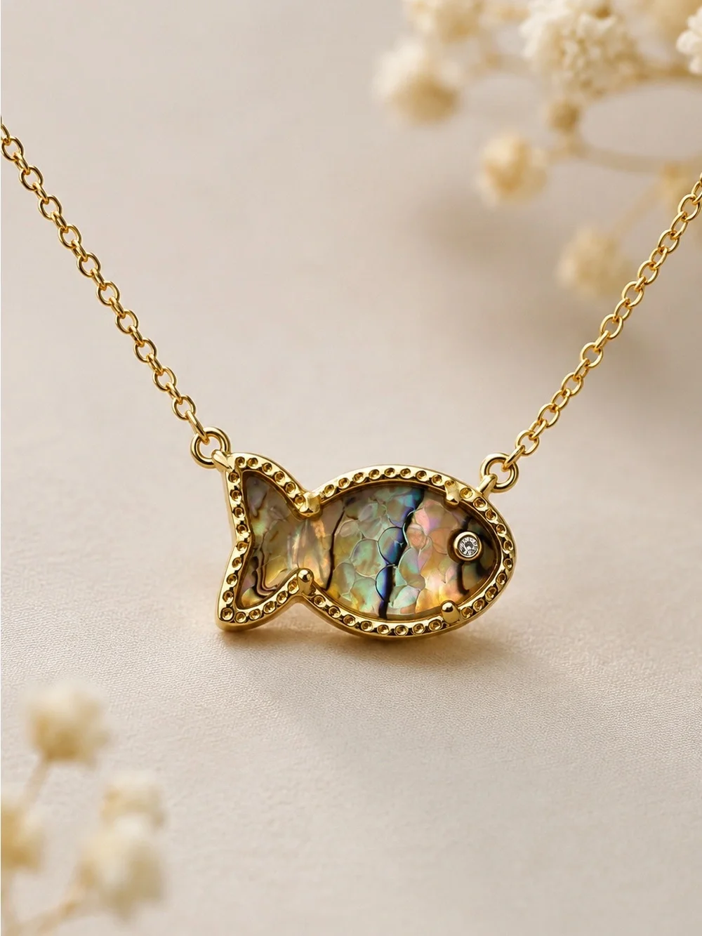 Kendra Scott delicate gold